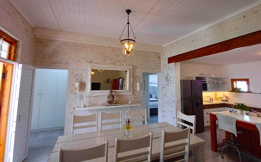 2 Bedroom Property for Sale in Palmiet Western Cape